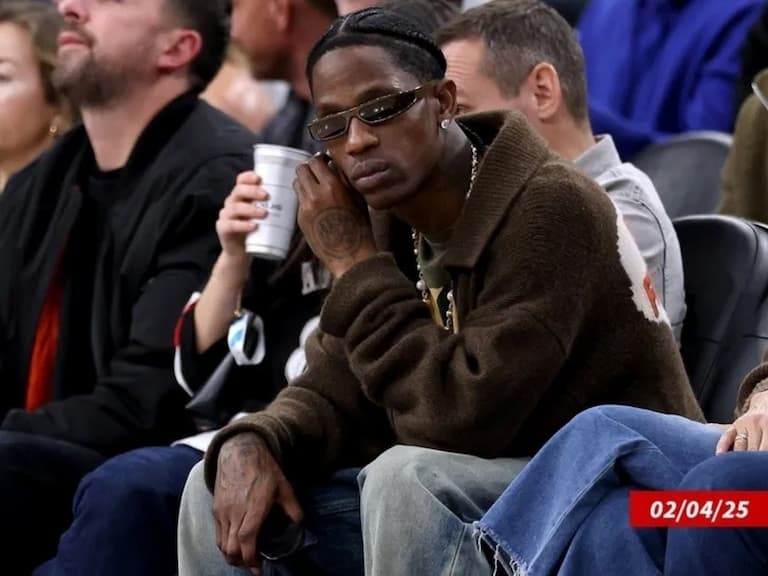 Travis Scott 看 NBA 遭球場保全攔住，被「大力拉扯外套」差點釀成衝突！