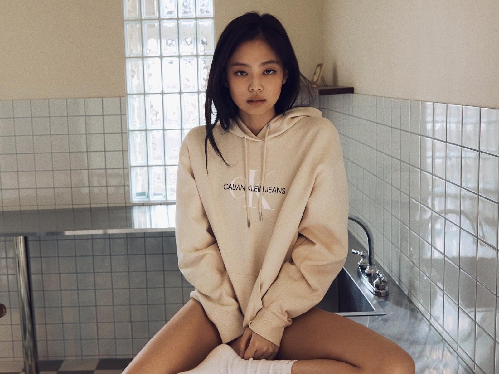 BLACKPINK Jennie、權恩妃等韓星加持品牌「CK」Calvin Klein 睽違 6 年重返伸展台！紐約時裝週秀場亮點一次看！