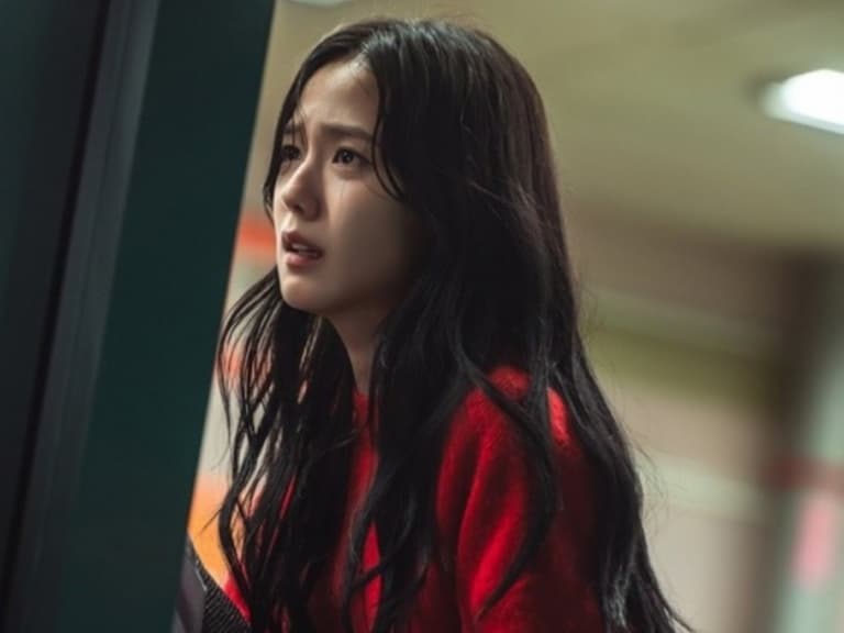 BLACKPINK Jisoo 新劇《流感》開播!演技遭韓網批評:「不符合演員的標準!」