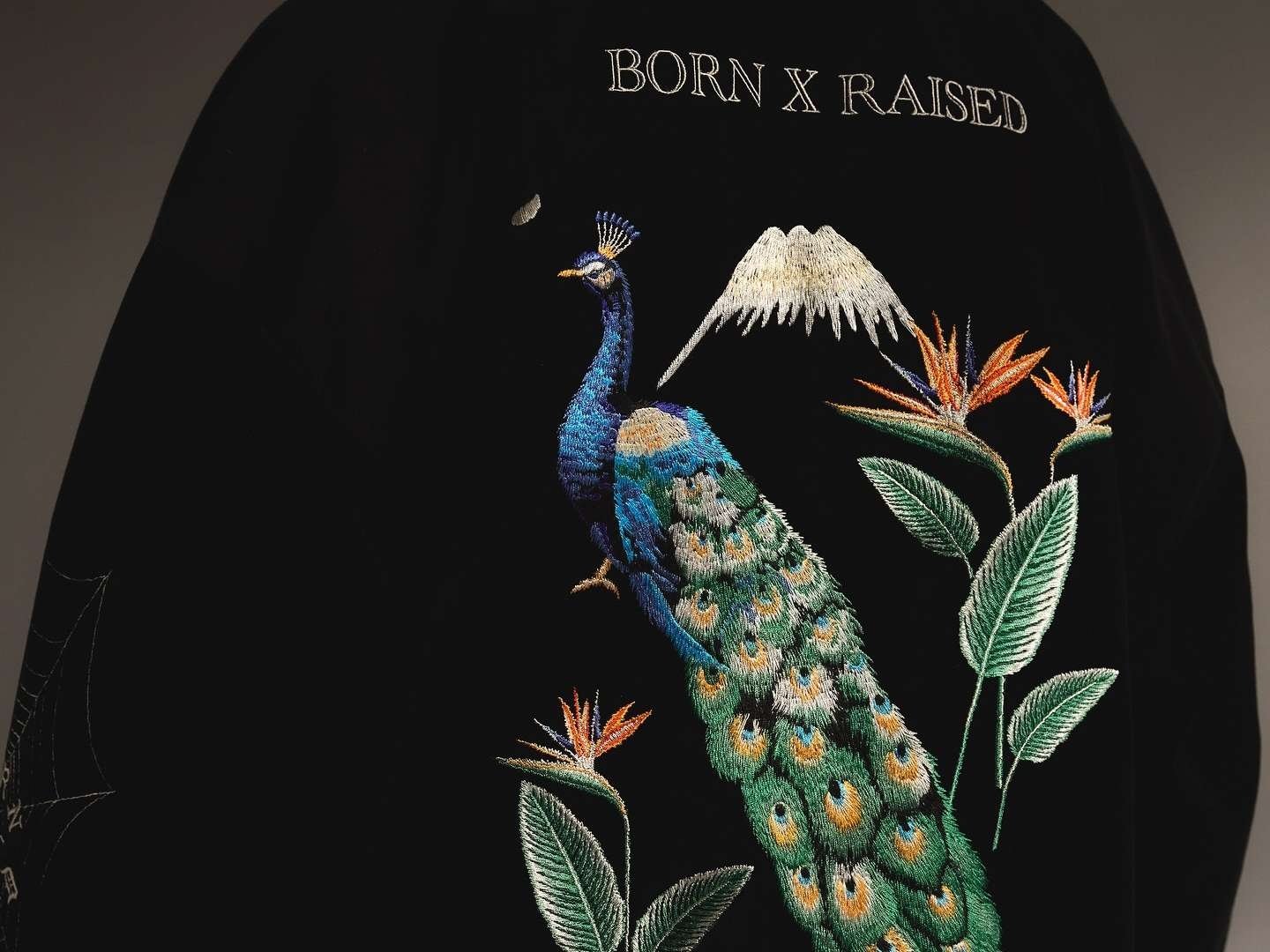 BORN X RAISED x NEIGHBORHOOD 聯名發售資訊一覽，東西街頭文化的終極碰撞！