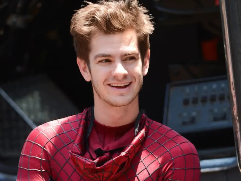 「蜘蛛人」安德魯加非爾德 Andrew Garfield 與黛咪摩爾戀情告吹！爆出和《捍衛戰士》鳳凰戀愛中！