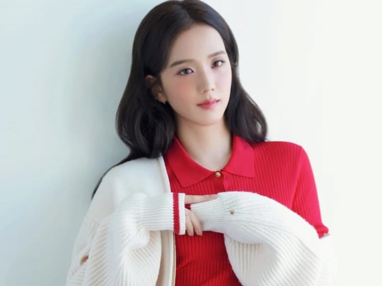 BLACKPINK 成員 Jisoo 金智秀身高 162 公分穿搭單品推薦!Tommy Hilfiger 同款細肩帶背心千元無痛入手!