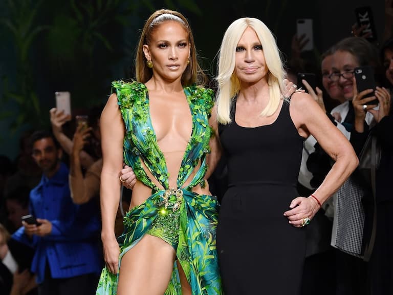 Versace 創意總監卸任轉戰品牌大使！由前 Miu Miu 設計師接手！