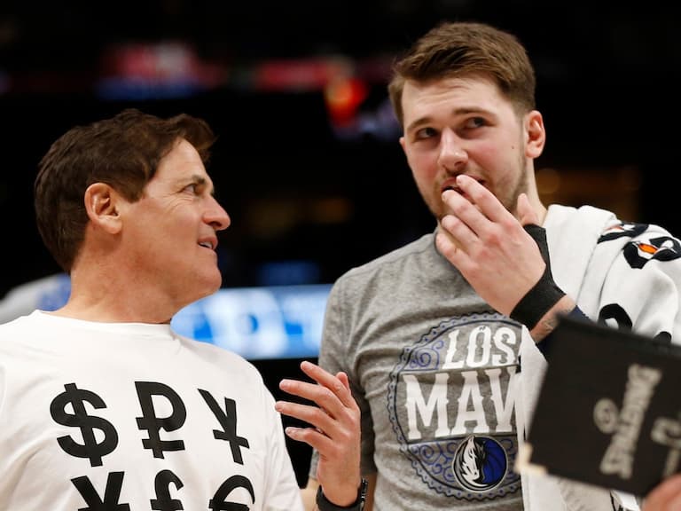 NBA/Mark Cuban 對 Doncic 被獨行俠交易感到痛苦:「只能看銀行帳戶讓心情變好⋯」