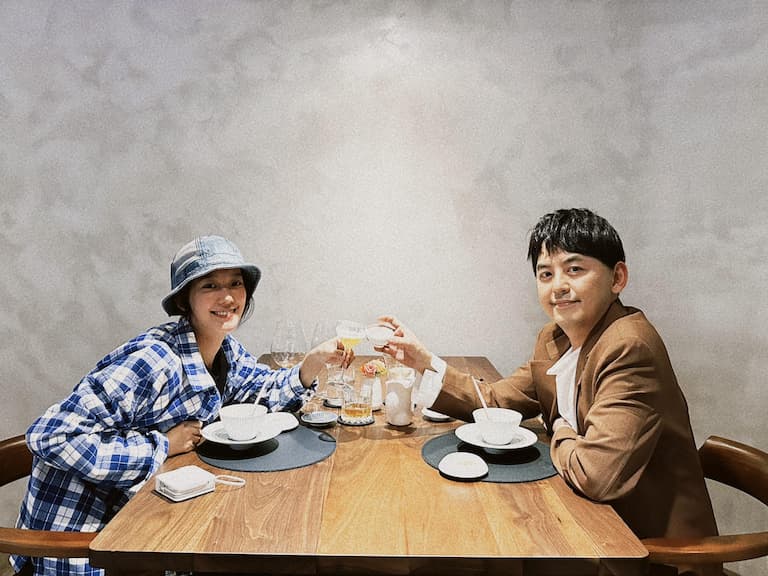 黃子佼、孟耿如驚傳離婚！低調簽字結束「5 年婚姻」！