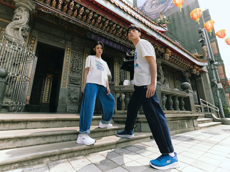 四五月瘋媽祖！必備 SKECHERS 瞬穿系列有順有保庇～遶境、旅遊街潮穿搭攻略！