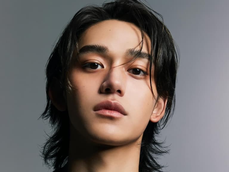 NCT 前成員黃旭熙 Lucas 台灣出道！揮別醜聞親曝：「想和許光漢合作！」