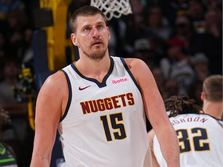 NBA/Westbrook 上籃放槍+要命犯規!金塊慘遭灰狼逆轉 Jokic 轟 61 分大三元遺憾輸球!