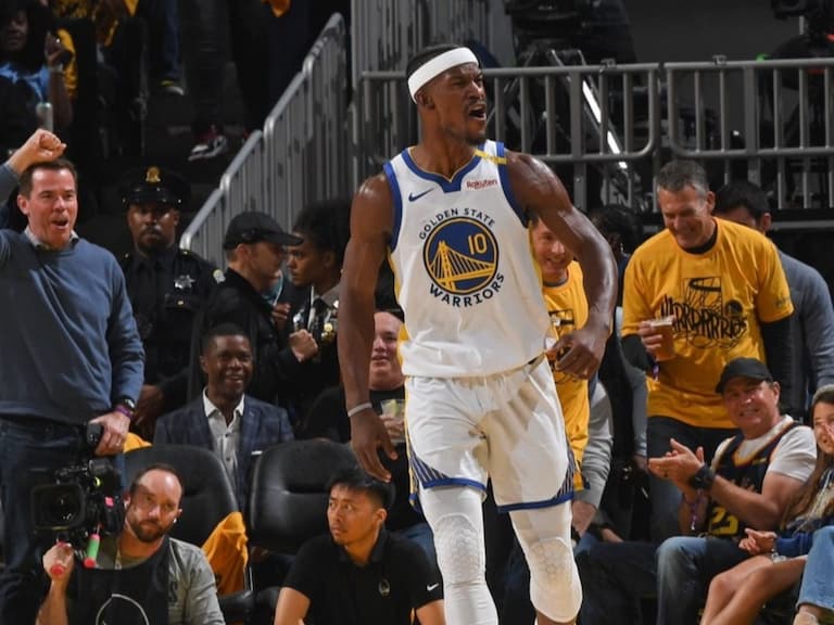 NBA/勇士擊敗灰熊正式挺進季後賽!Curry 關鍵時刻大心臟連飆三分彈炸翻全場!