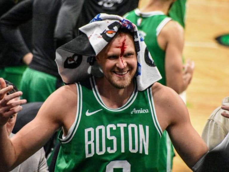 NBA／Kristaps Porzingis 額頭遭肘擊鮮血直流！賽爾提克缺 Tatum 仍豪取 2 連勝！