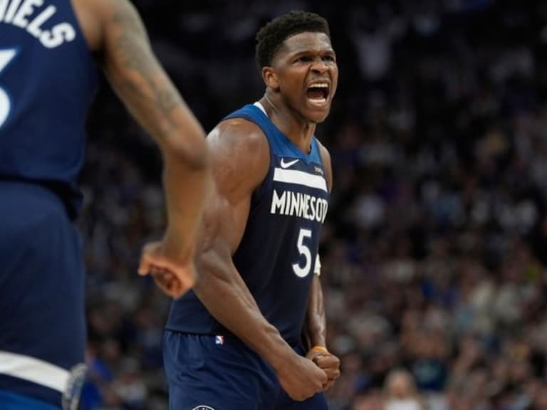 NBA／灰狼擊敗湖人 3 比 1 領先聽牌！詹姆斯致命失誤、Anthony Edwards 末節爆砍 16 分！