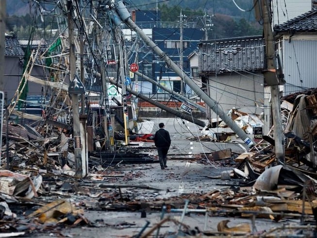 日本東京 4 月 26 日大地震沒發生！「最強通靈者」金城保惹眾怒神隱！