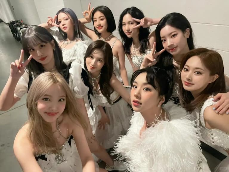 TWICE 成員翻跳「露比醬！嗨～」AiScReam〈愛♡スクリ～ム！〉引熱議！