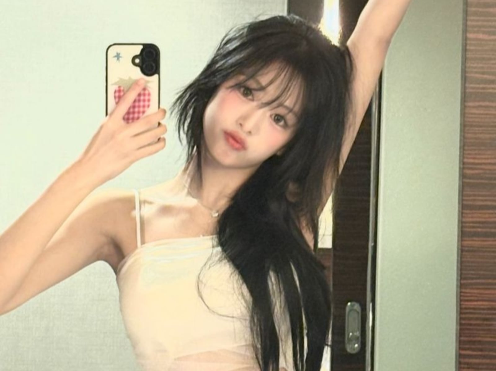 BABYMONSTER Ahyeon 身高 168 公分！全能型 ACE、中文天才、小 Jennie⋯10 件事快認識！