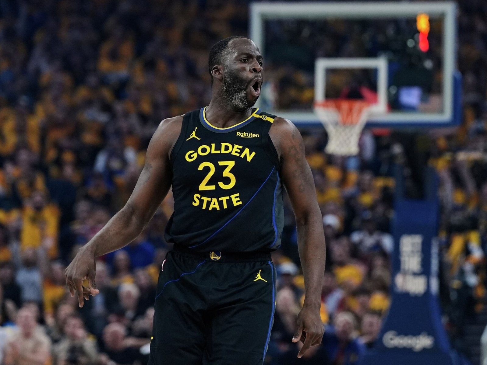 NBA／Draymond Green 對鏡頭向火箭球迷深情喊話：「晚安，這次是真的唷！」