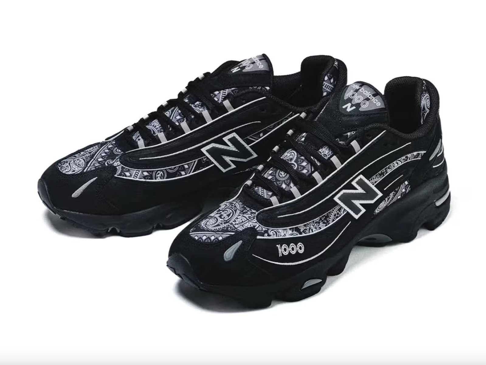 atmos x New Balance 1000 