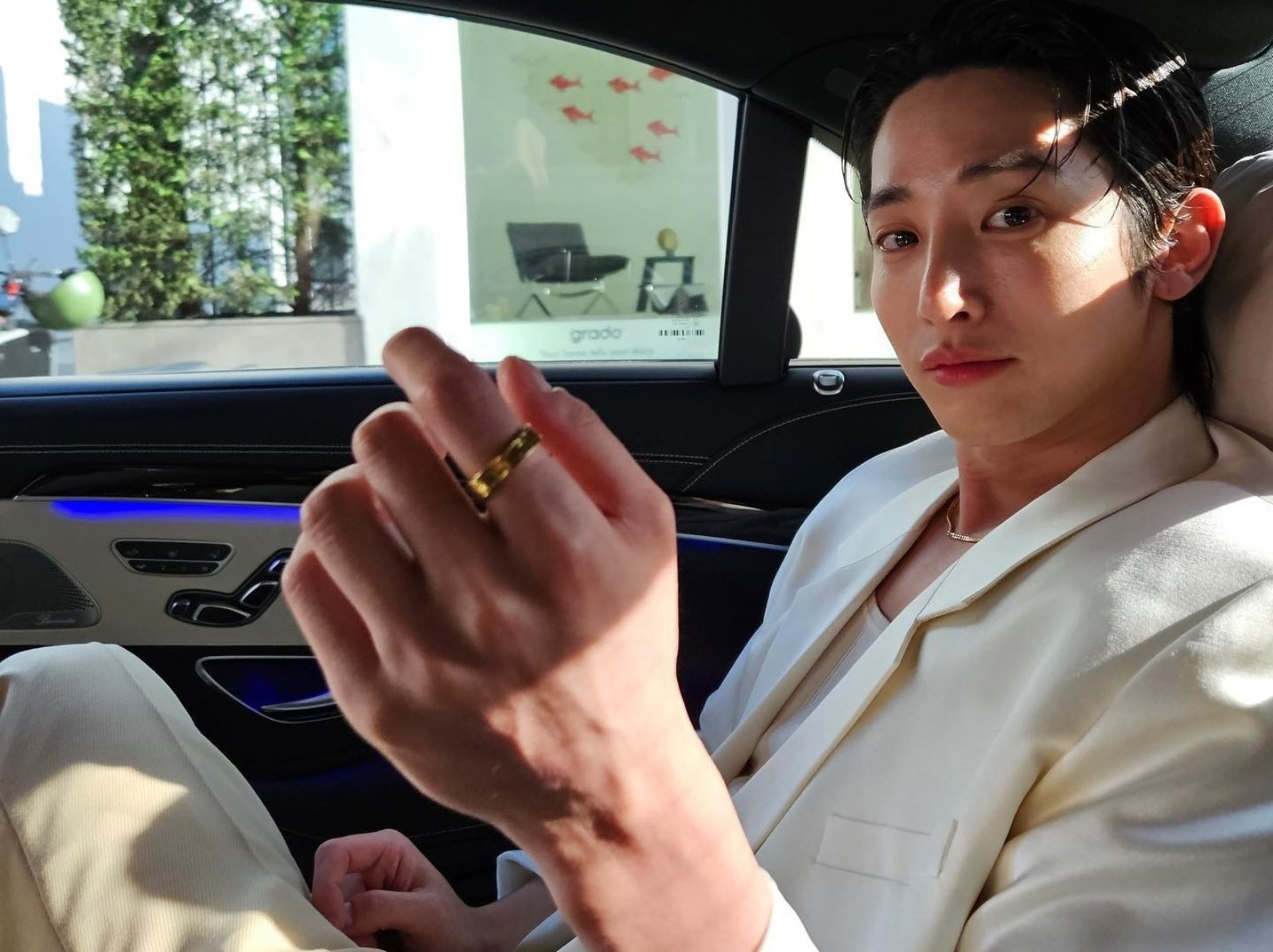 李洙赫來台！GD 權志龍摯友、前女友金敏喜、神秘家世、身高 184⋯揭秘「江南太子」必知 5 件事！
