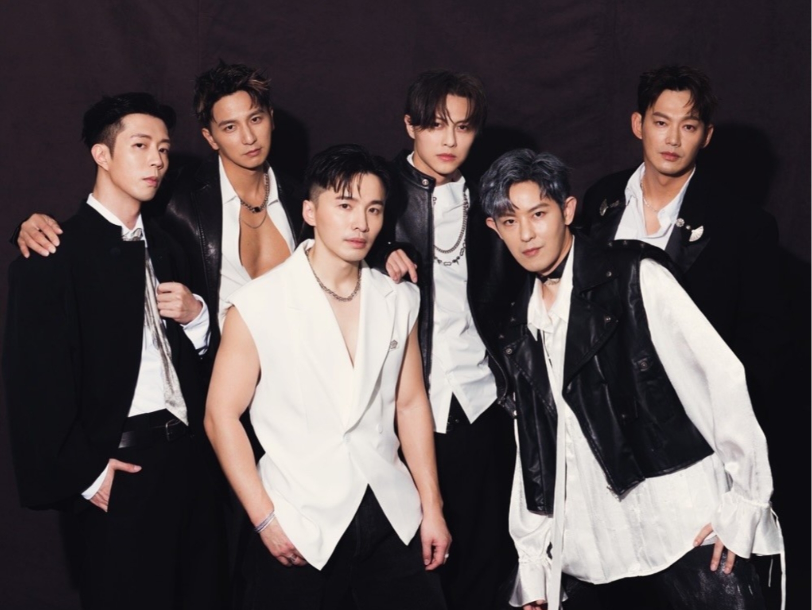 威廉逃兵爭議持續延燒！「棒棒堂」小杰解釋未服兵役原因曝光！