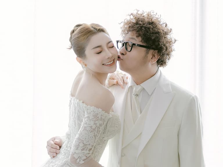 納豆、依依豪砸 300 萬完婚!眾星雲集見證深情告白:「沒你我活不下去!」