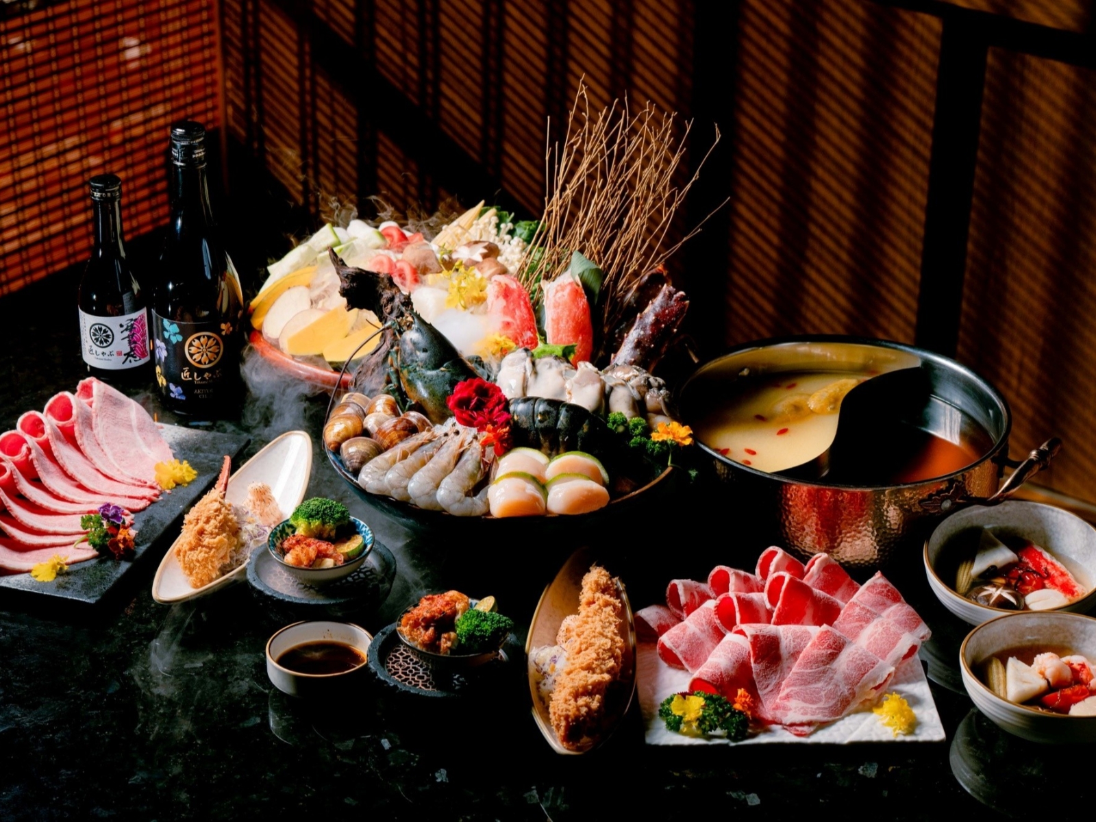 全台首創帝王蟹懷石四食，搭配獨家契釀精品日本清酒 「匠極緻鍋物」打造前所未有的奢華體驗