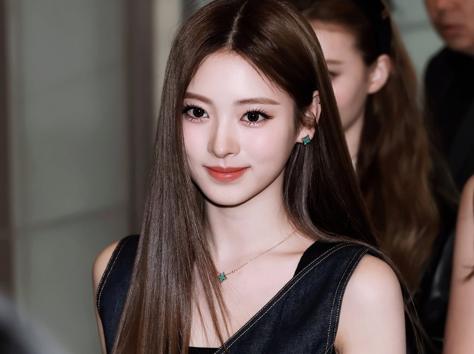 MEOVV Anna 田中杏奈身高 164 超仙身材神顏爆紅！5 大魅力解析一次看！