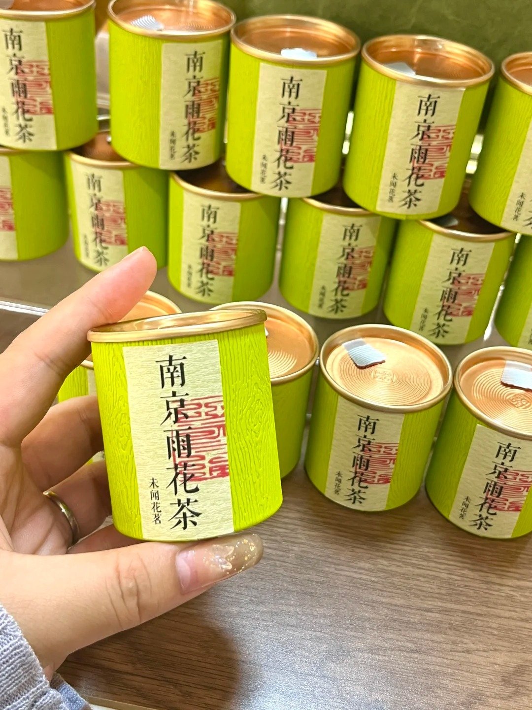 2025 南京 5 大特產零食必買伴手禮推薦:未聞花茗雨花茶、酥清歡糕點⋯這些手信經典又好吃!