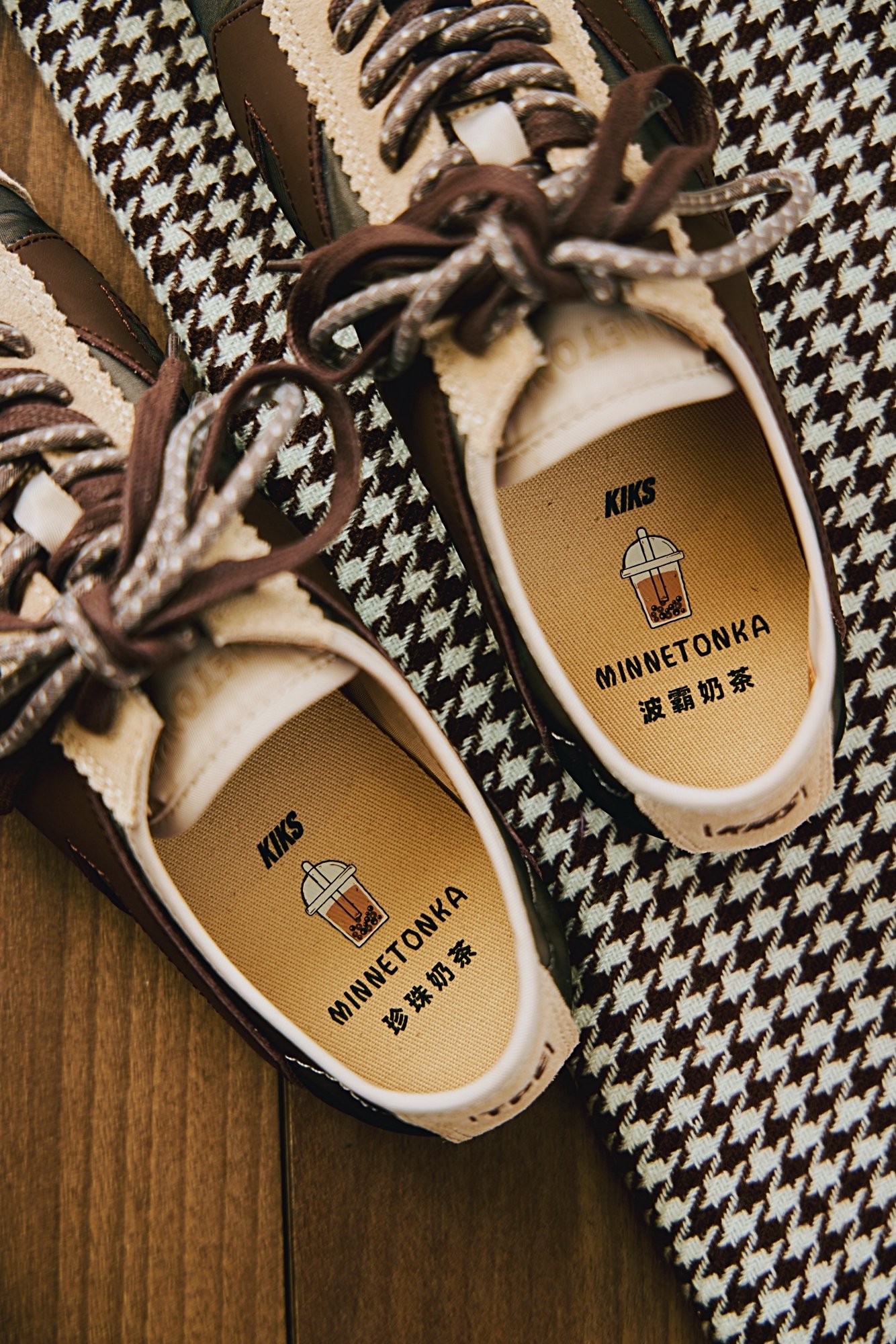 KIKS x MINNETONKA「TWO CITIES」聯名發售資訊一覽,珍奶、小籠包元素加持細節滿分!