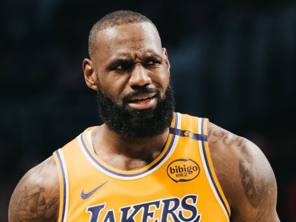 NBA／詹皇 LeBron James 遭質疑「無技術包」！雷槍、字母哥發聲力挺！