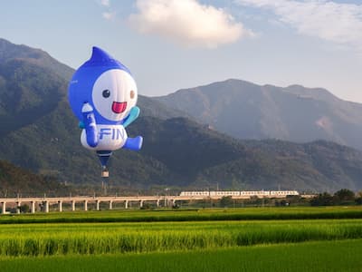 熱氣球新萌主！「FIN水寶」首度升空　可愛現身臺灣國際熱氣球嘉年華