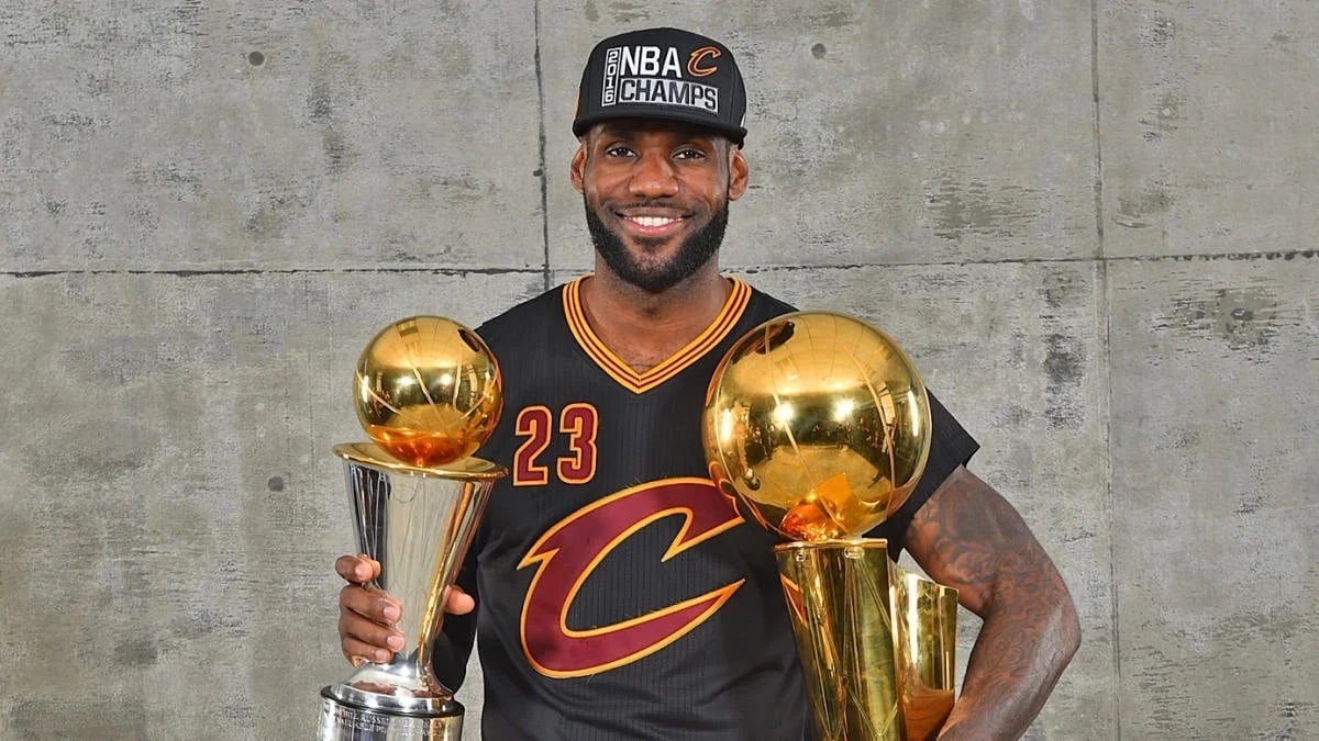 NBA／知名球評反擊詹姆斯「不滿冠軍文化」言論：「你自己就在追逐總冠軍欸！」