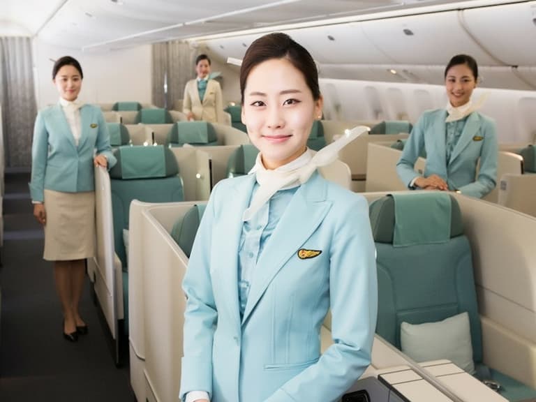台灣人搭飛機 5 大好習慣獲讚！韓國空姐坦言：「最喜歡飛台灣線！」