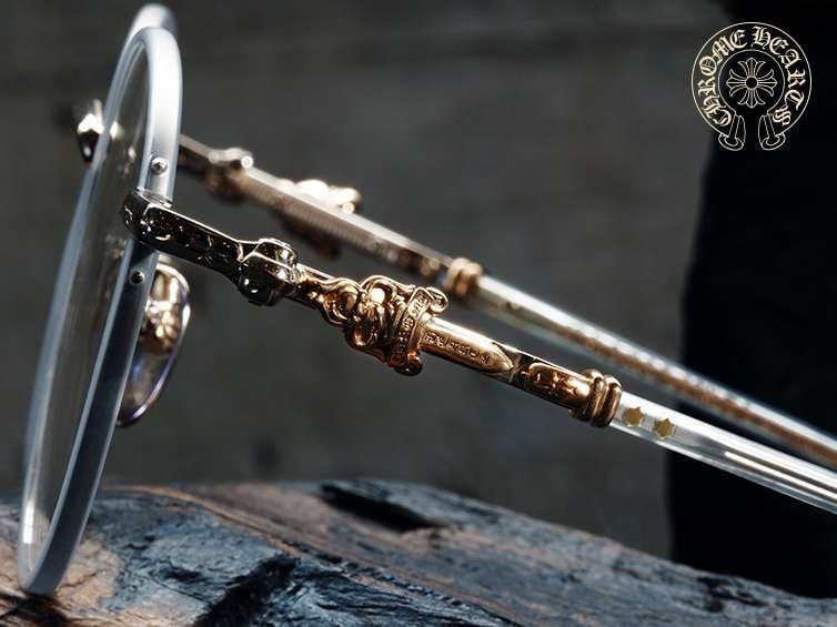 Chrome Hearts 克羅心攜手「溥儀眼鏡」推出 22K 金限量款式！完整細節＆發售詳情一次看！