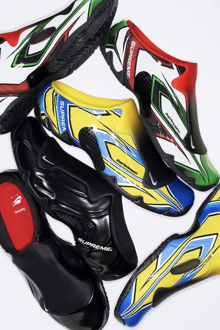 2025 年盤點 10 雙穆勒鞋款推薦!Clarks、ARTICLE NO.、Roa 等高顏值鞋款一次看!