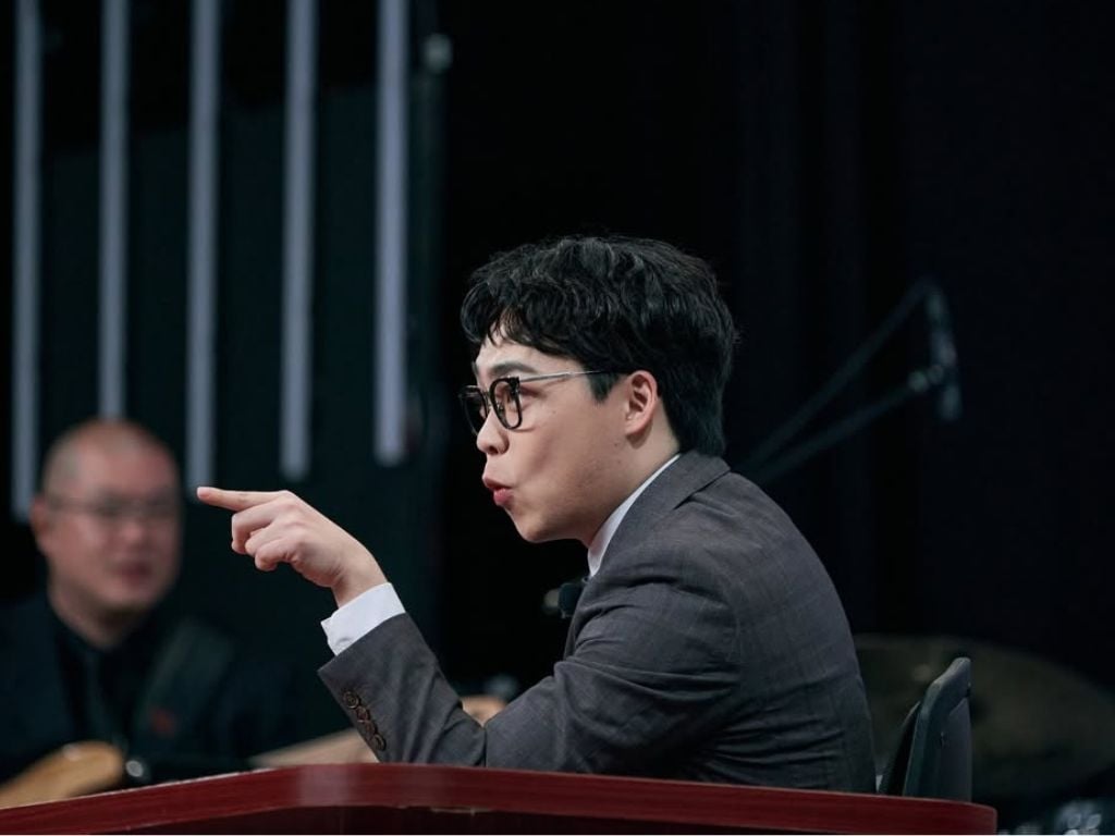賀瓏、天殘感情風波遭解約！命理師曝曾急求助：「他很慌亂！」
