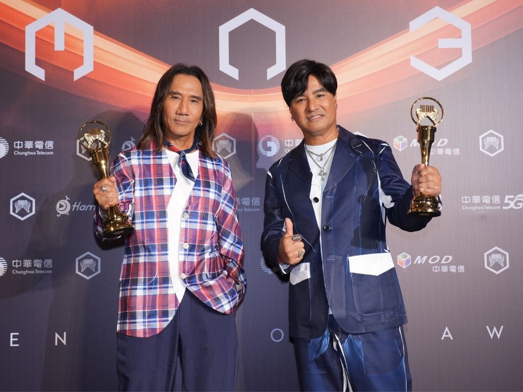 金曲 36／動力火車榮獲最佳演唱組合獎！喊話：「應該再得一座金曲！」