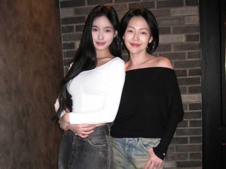 小 S 停工 4 個月首度露面！現身二女兒畫 Lily 展狀態引熱議！