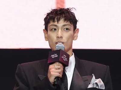 BIGBANG T.O.P 崔勝鉉出席《魷魚遊戲 3》臉頰凹陷、招風耳！網友驚：「變成真人魷魚？」