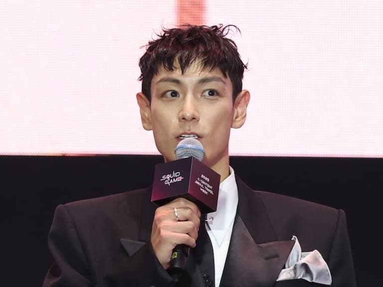 BIGBANG T.O.P 崔勝鉉出席《魷魚遊戲 3》臉頰凹陷、招風耳!網友驚:「變成真人魷魚?」
