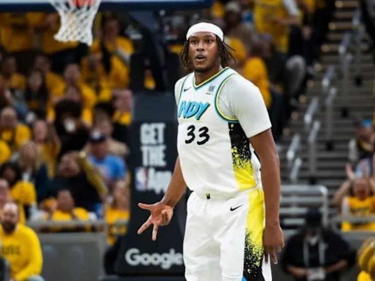 NBA/Myles Turner 震撼轉隊公鹿!溜馬「超低報價」曝光引網熱議「難怪想走人!」