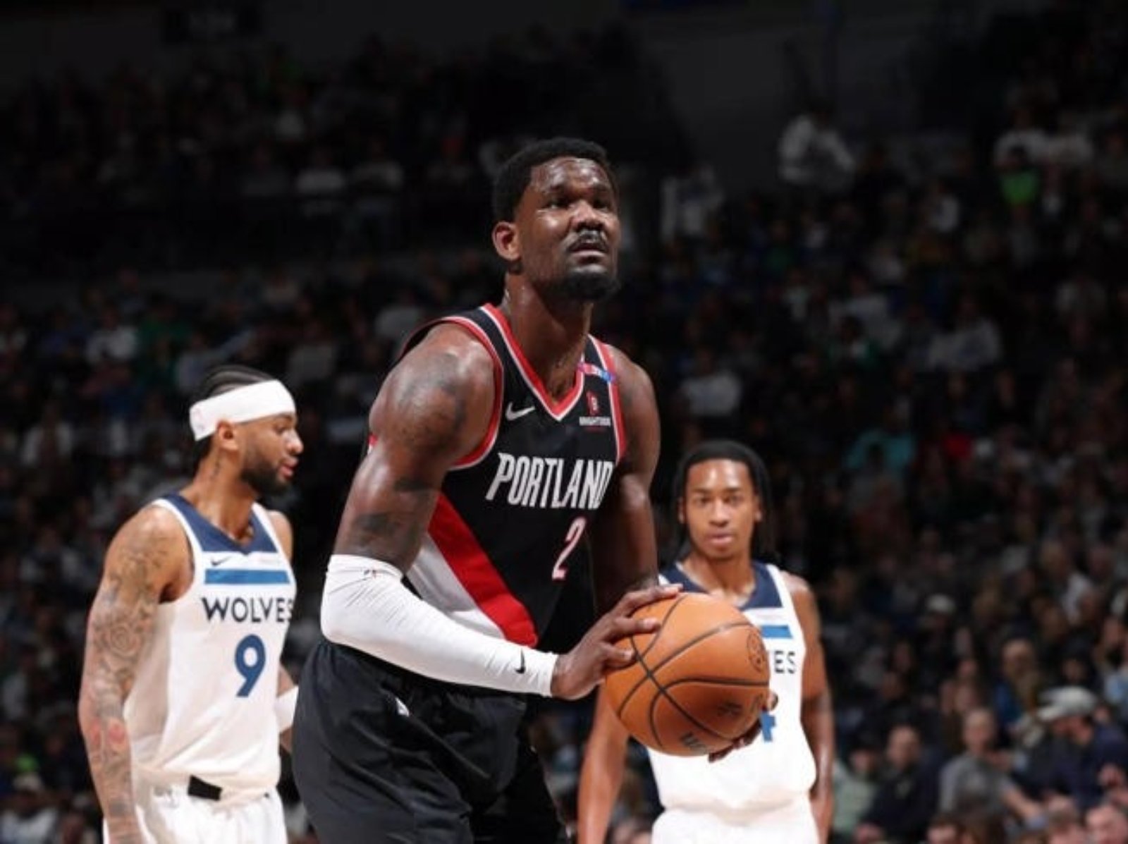 NBA／湖人簽下 Deandre Ayton 成功補強禁區！合約價碼曝光！