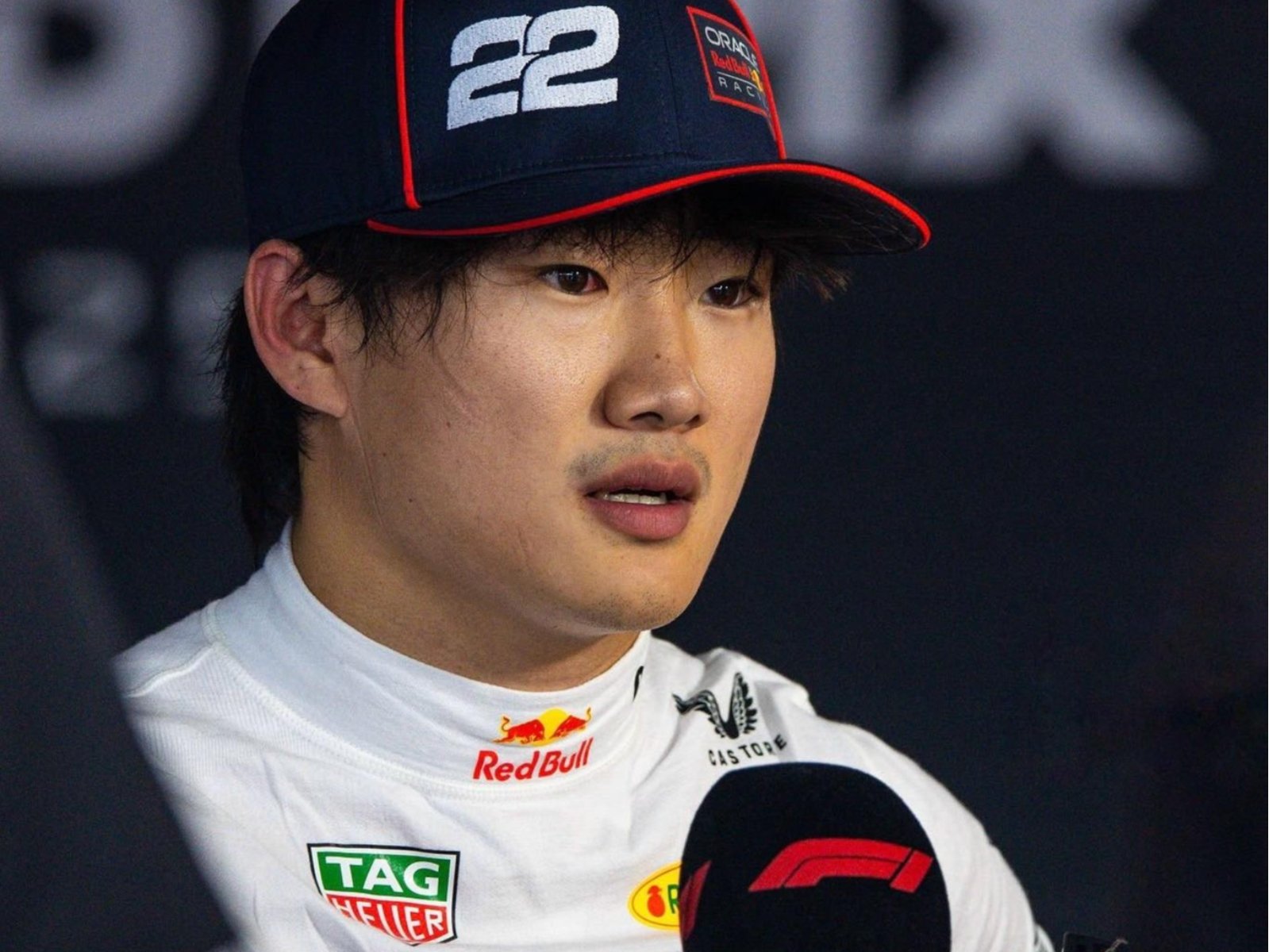 角田裕毅慢到被「套圈」連續 2 站墊底！狀態仍不理想 F1 紅牛車隊席位難保！