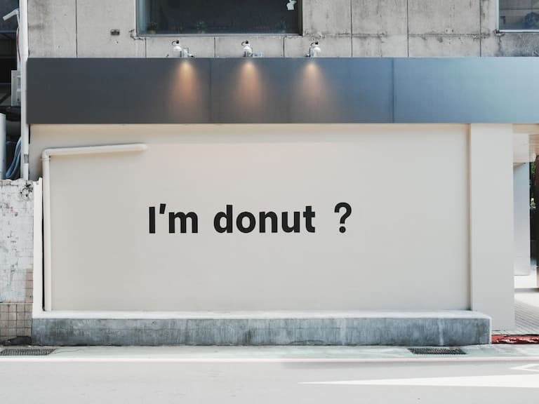 I'm donut? 台灣首店開幕排隊要 8 小時！官方祭出限量號碼牌、限購制度！