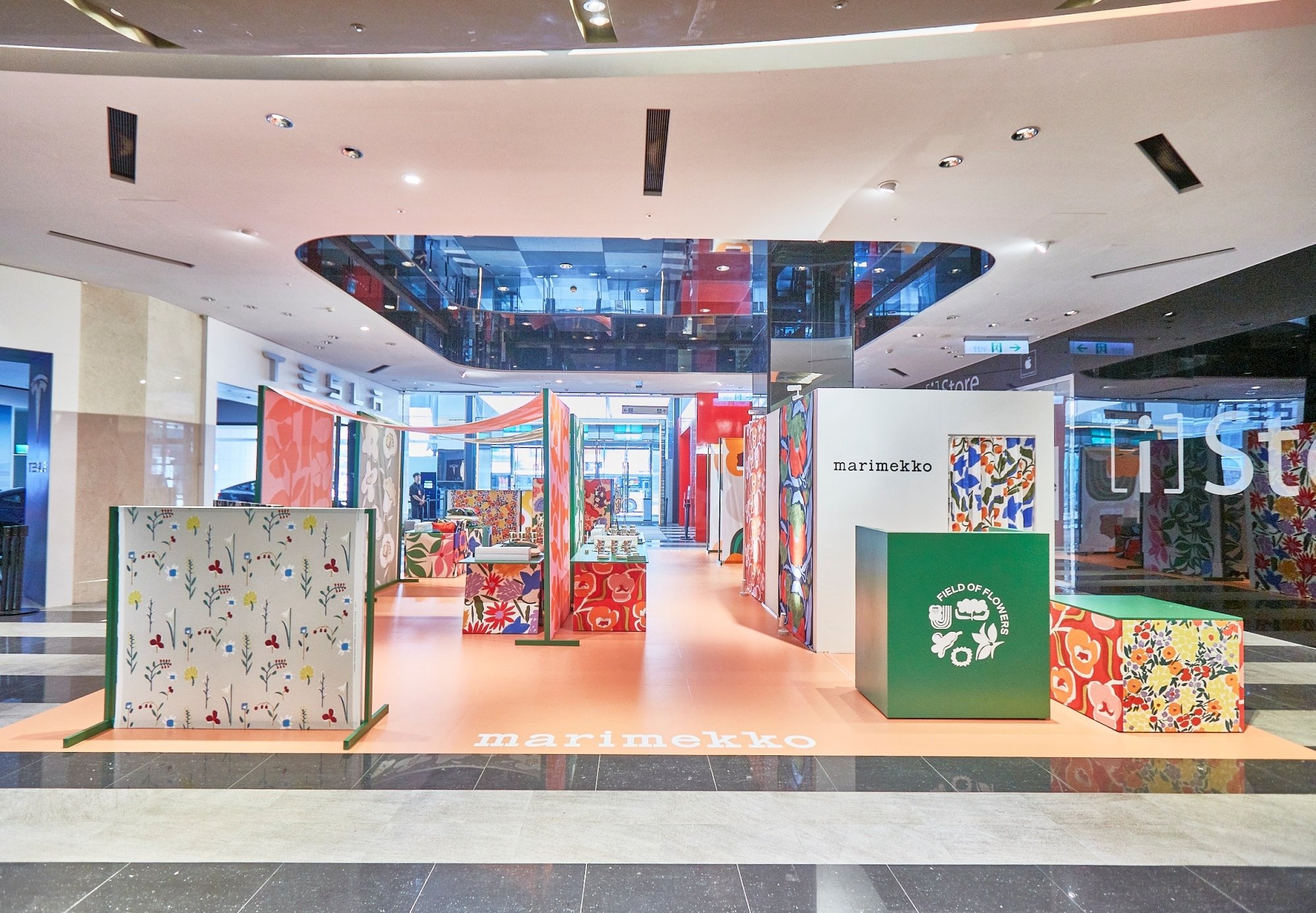 Marimekko 《Field of Flowers 花間藝境》展覽及期間限定店於 7月8日-14日 在台北新光三越 A11 館一樓開設