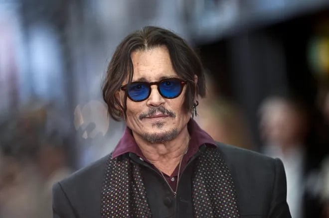 強尼戴普 Johnny Depp 談《怪獸》換角真相！罕見爆粗口：「你們殺不完我！」