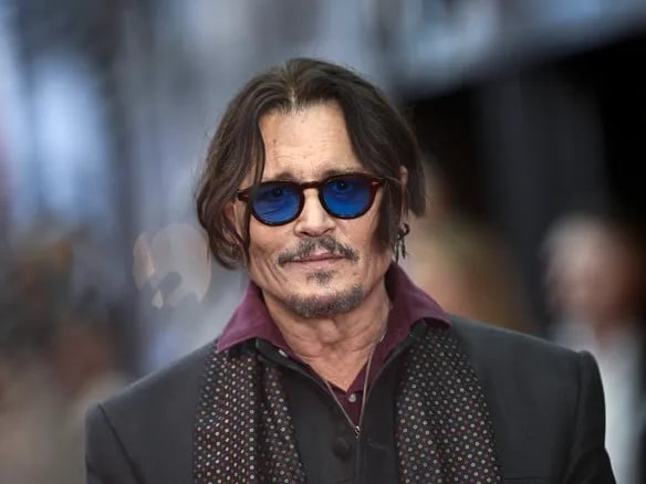 強尼戴普 Johnny Depp 談《怪獸》換角真相！罕見爆粗口：「你們殺不完我！」