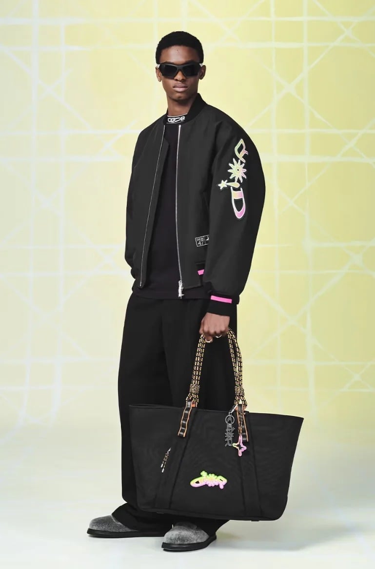 Dior x Lewis Hamilton 秋冬聯名系列登場!豹紋、霓虹設計打造「非洲未來主義」時尚!