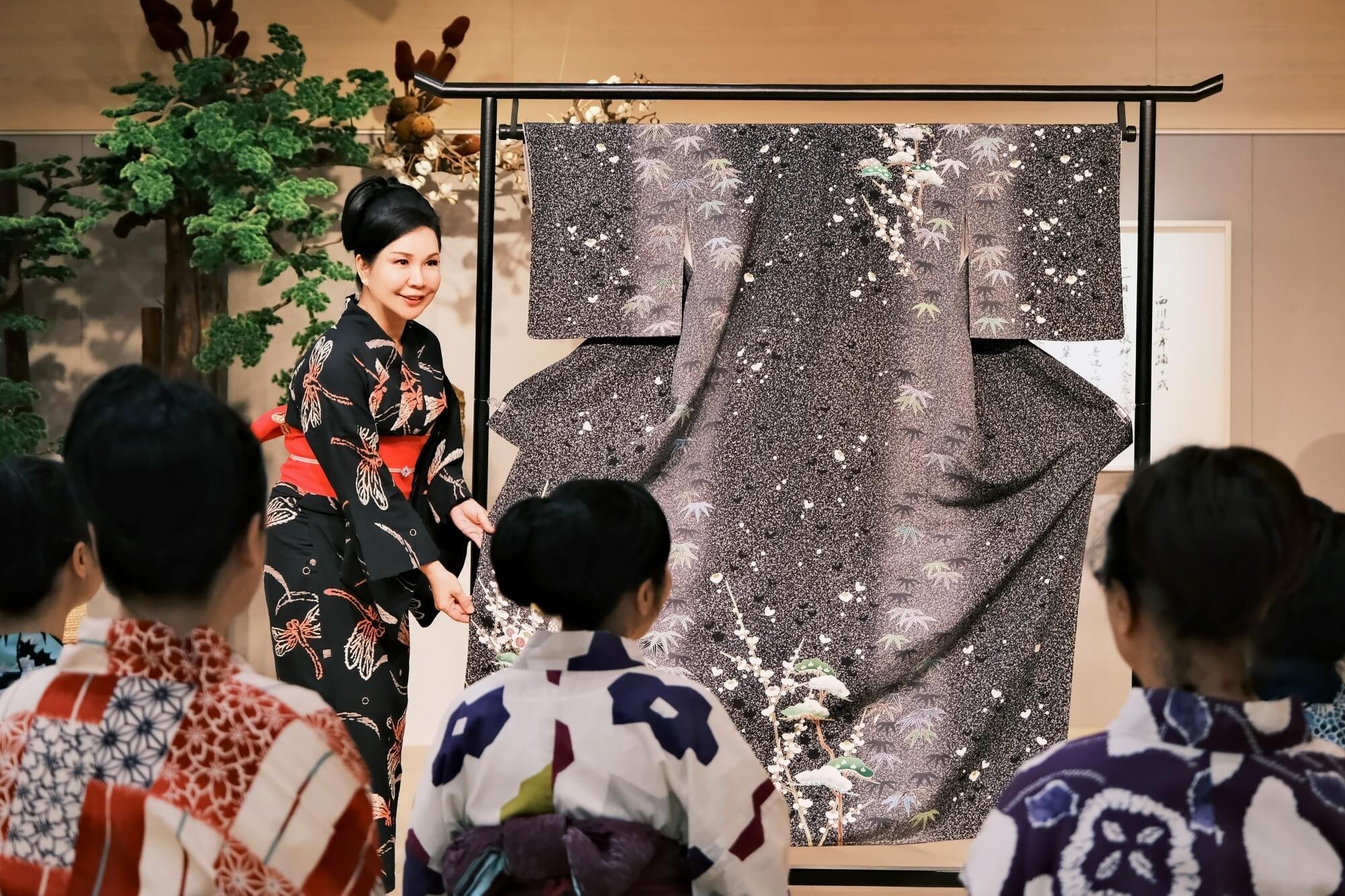 在台灣也能學習正統「日本舞踊」,傳承自日本名古屋—西川淑敏舞踊知家