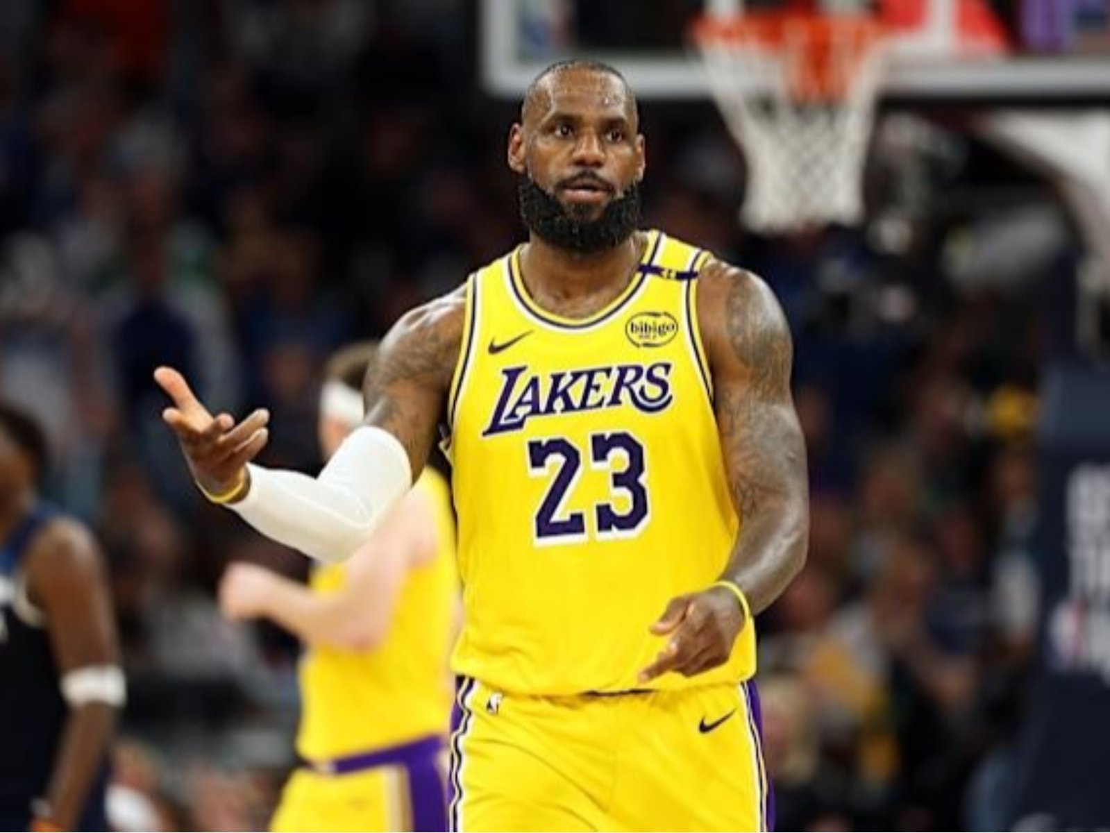 NBA／LeBron James 離開湖人倒數！？傳言獨行俠等 4 隊已展開追逐！