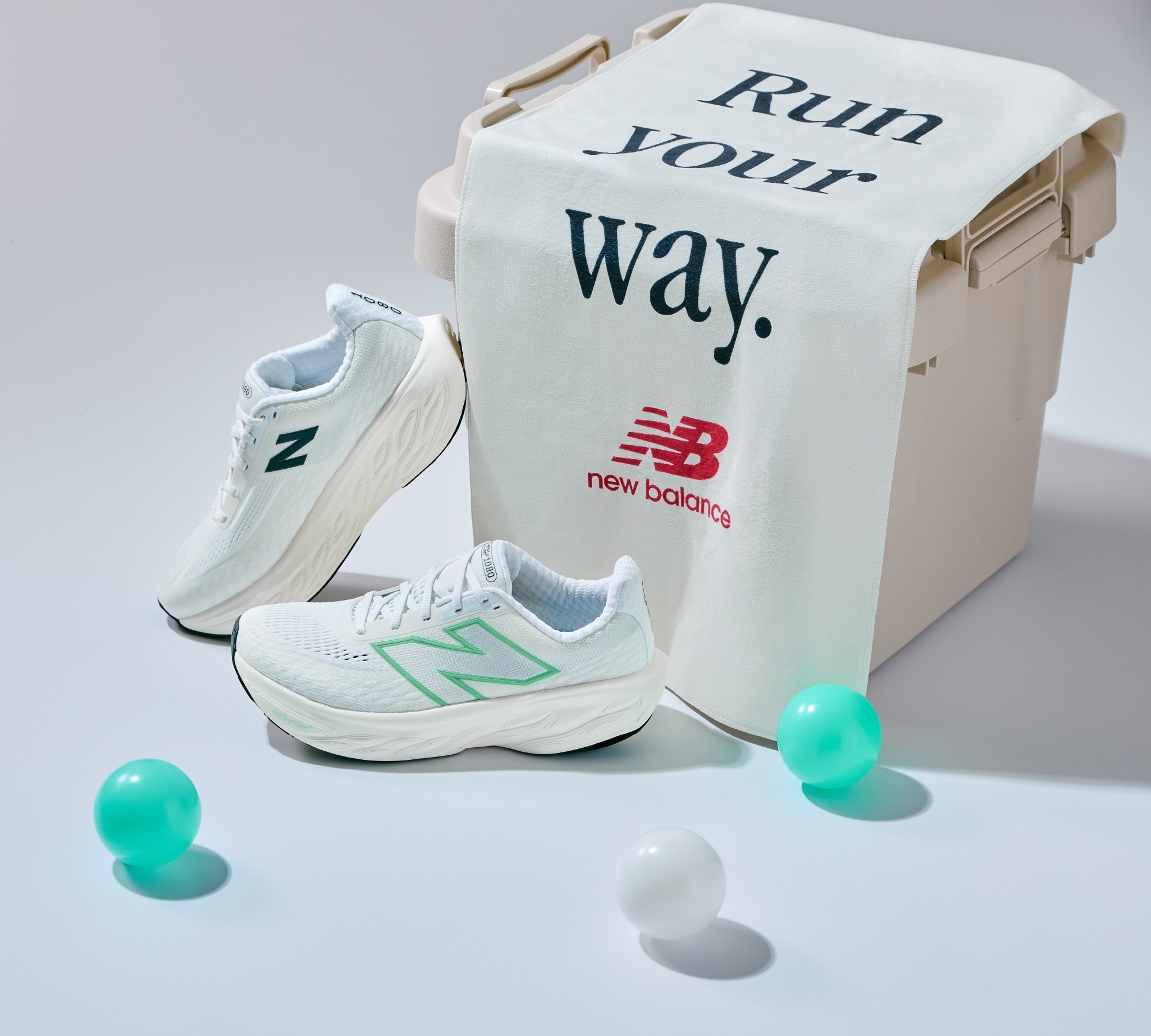 New Balance Fresh Foam X 1080v14 極致緩震科技搭配日常節奏,開啟輕鬆自信的夏日跑旅,運動男星修杰楷實力演繹,如何自在「跑出軟實力」