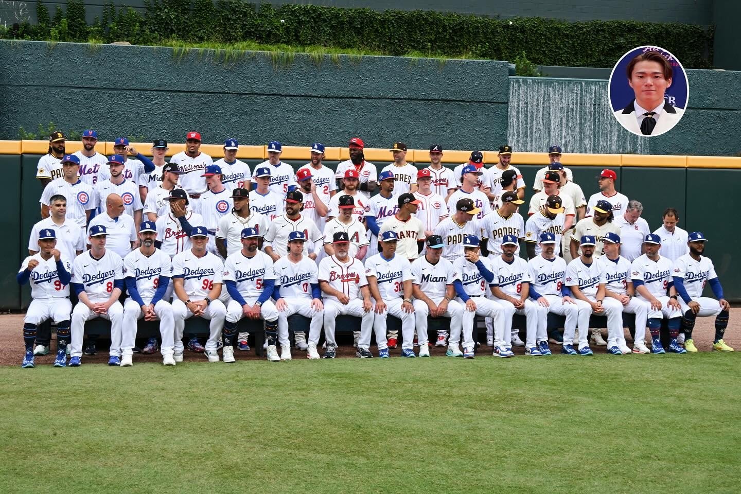 MLB/山本由伸錯過明星賽大合影,大谷翔平「畢冊式 P 圖」惡搞補放照片讓網友笑翻!